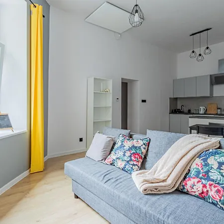 Yellow Apart Centrum Apartment *